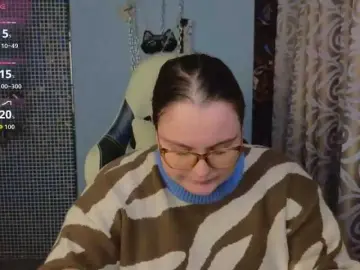 CatherineClaire  live sex cam