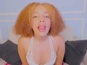 GiaSantor  live sex cam