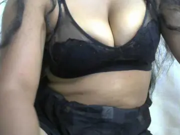 Harmalie  live sex cam