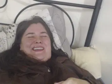 KittyDrive111  live sex cam