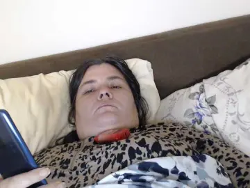 KittyDrive111  live sex cam