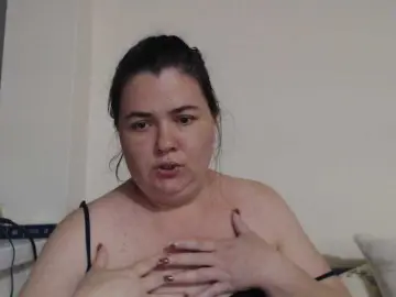 KittyDrive111  live sex cam