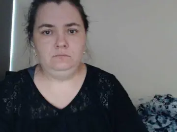 KittyDrive111  live sex cam