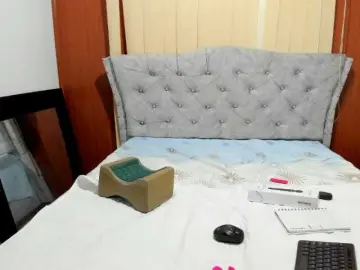 Valymoon-69  live sex cam