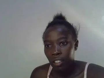 Miss-vibes  live sex cam