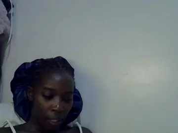 Miss-vibes  live sex cam