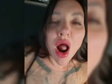 Pupaa  live sex cam