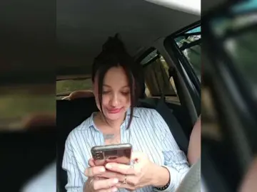 Pupaa  live sex cam