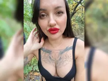 Pupaa  live sex cam