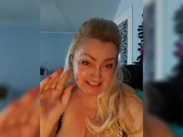 Vetaru  live sex cam