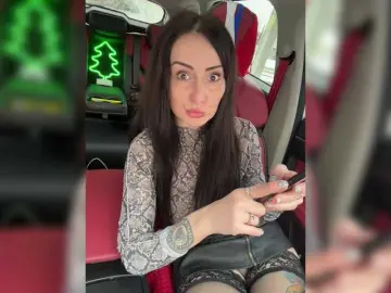 -AnnaMaria-  live sex cam