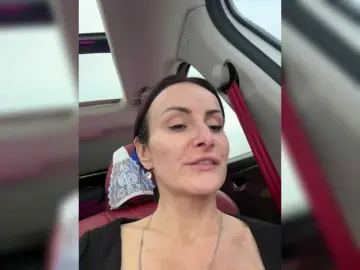 -AnnaMaria-  live sex cam