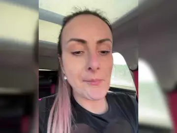 -AnnaMaria-  live sex cam