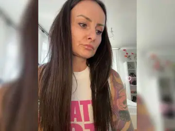 -AnnaMaria-  live sex cam