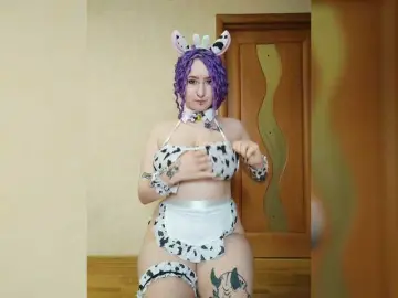 Darcy-666  live sex cam