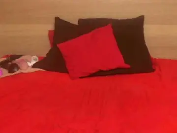 KendraLux  live sex cam