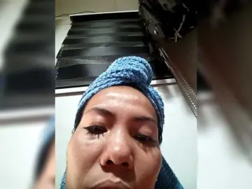 Pempemliciouss  live sex cam