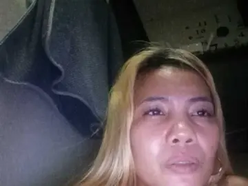 Pempemliciouss  live sex cam