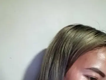 Pempemliciouss  live sex cam