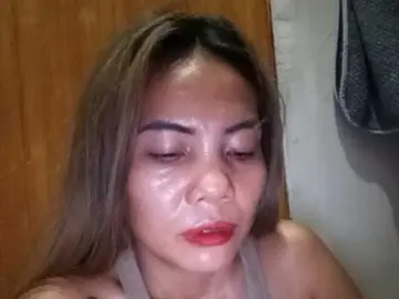 Pempemliciouss  live sex cam