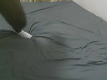 Pretty-novah  live sex cam