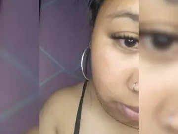Vanessa333  live sex cam