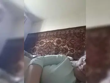 Gannalets  live sex cam