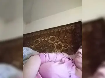 Gannalets  live sex cam