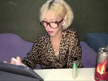AlishiaThorstad  live sex cam