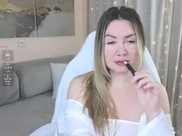 AmieHerry  live sex cam