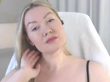 AmieHerry  live sex cam