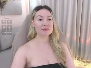AmieHerry  live sex cam