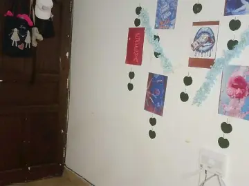 Charish  live sex cam