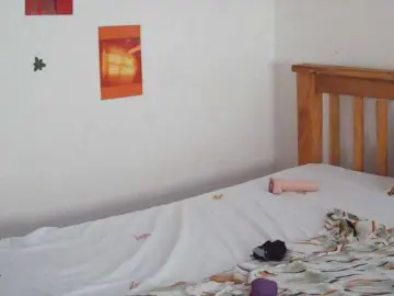 Charish  live sex cam