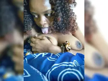 Charish  live sex cam