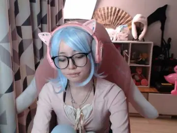 GertieCoach  live sex cam