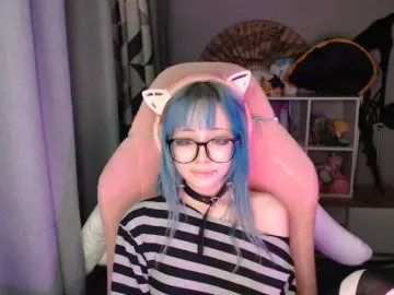 GertieCoach  live sex cam