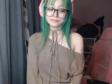 GertieCoach  live sex cam