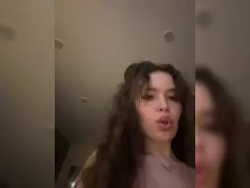 LadyEmily  live sex cam