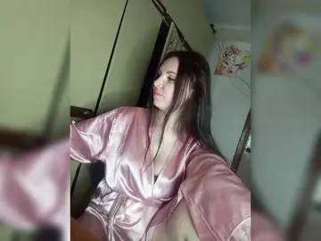 Mira-5a  live sex cam