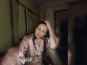 Mira-5a  live sex cam