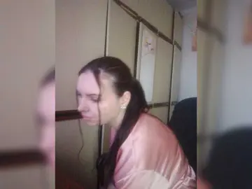 Mira-5a  live sex cam