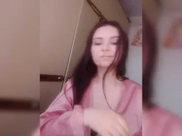 Mira-5a  live sex cam
