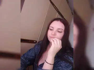 Mira-5a  live sex cam