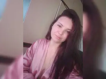 Mira-5a  live sex cam
