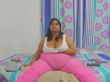 SusanaEshwar  live sex cam