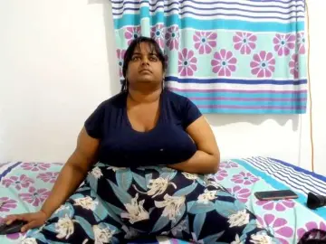 SusanaEshwar  live sex cam