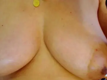 Moxa-hot  live sex cam