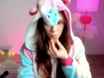 Pokemeboy  live sex cam