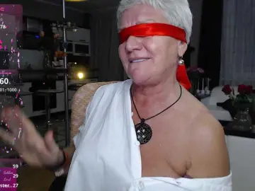Roxana-brooks  live sex cam